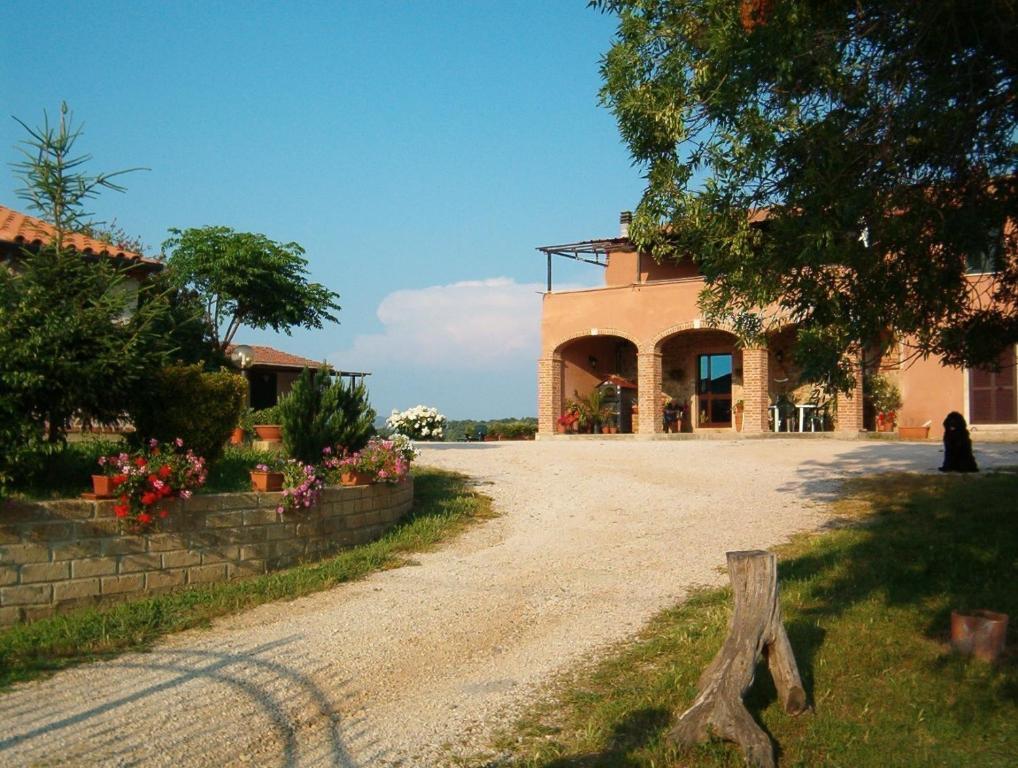 Agriturismo Marruchetone Vecchio Manciano Buitenkant foto