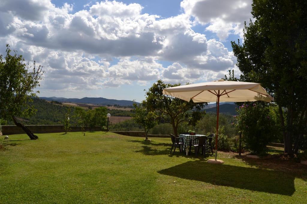 Agriturismo Marruchetone Vecchio Manciano Buitenkant foto